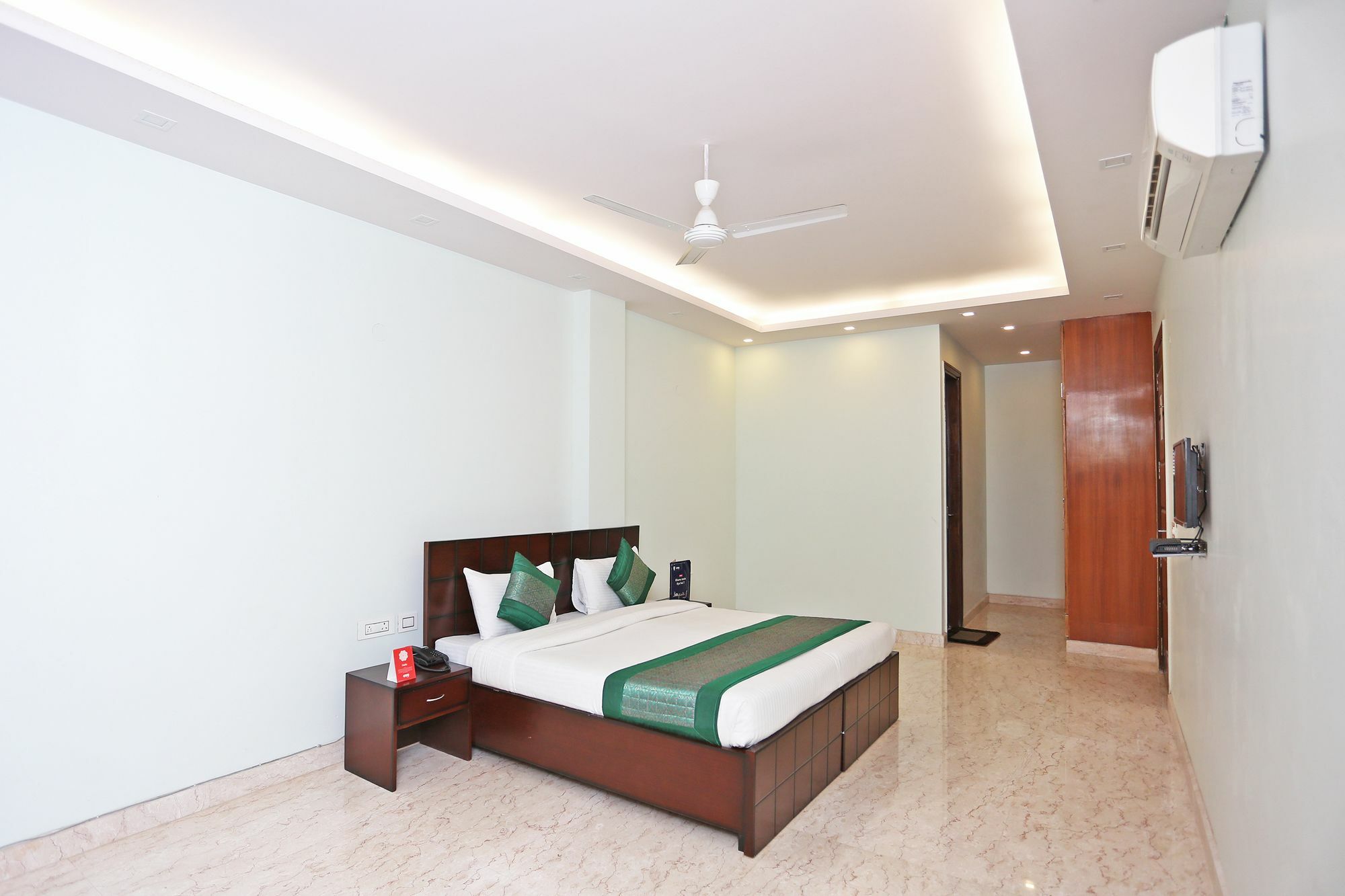 Hotel Oyo 9664 Sector 48 Gurgaon Exterior foto