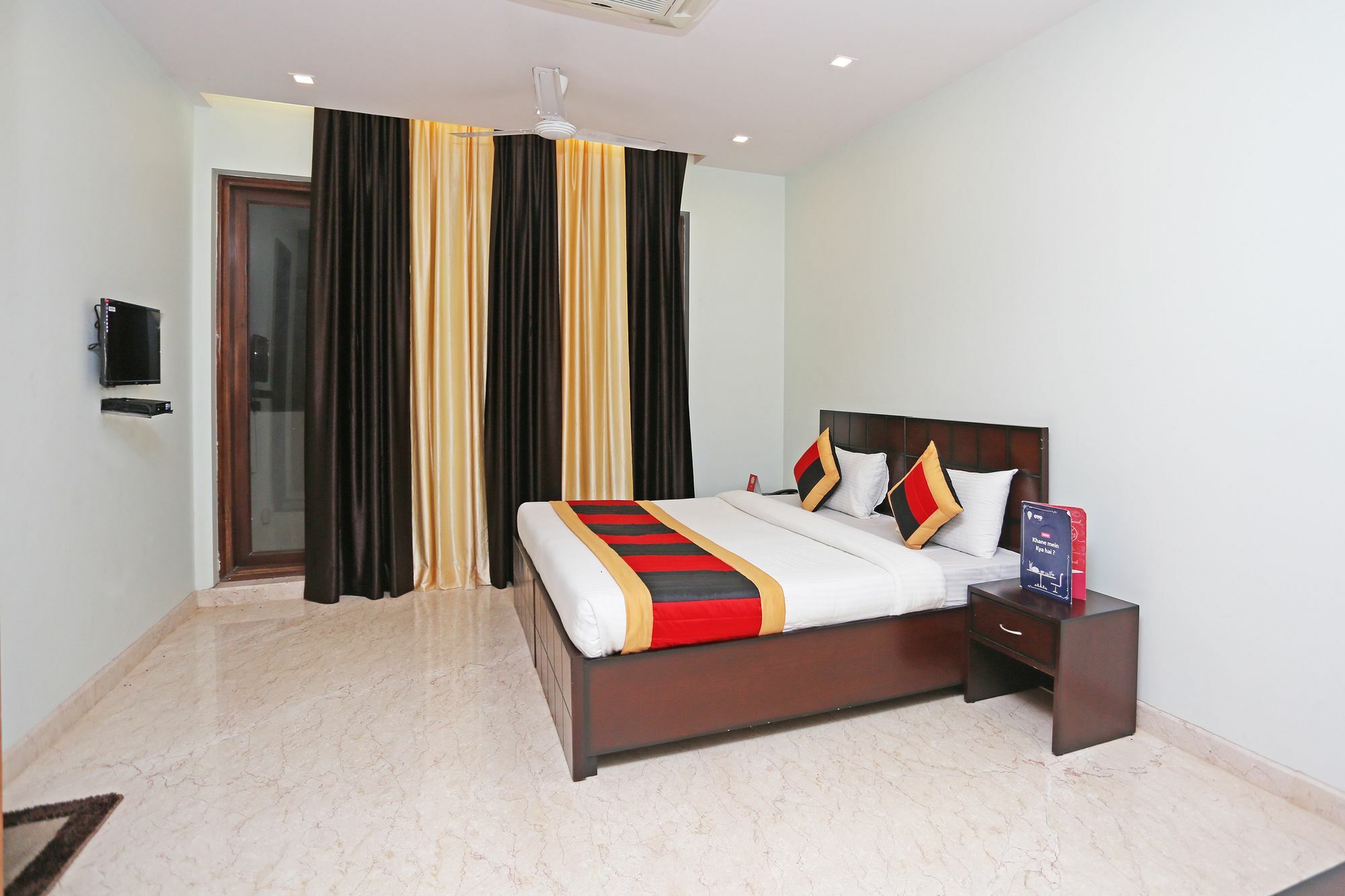 Hotel Oyo 9664 Sector 48 Gurgaon Exterior foto